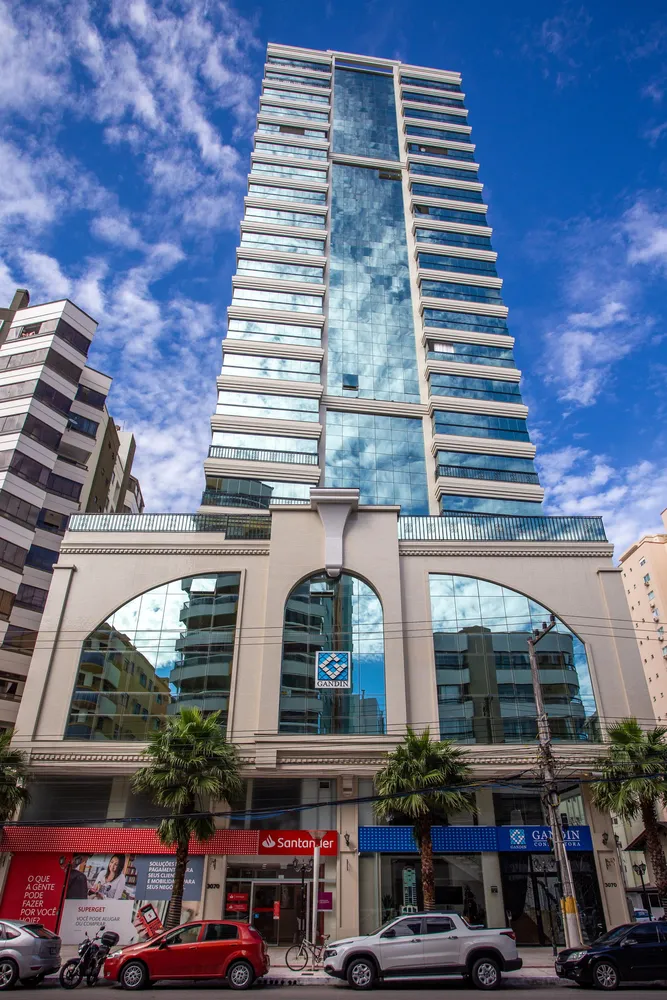 Apartamento, 4 quartos, 187 m² - Foto 1