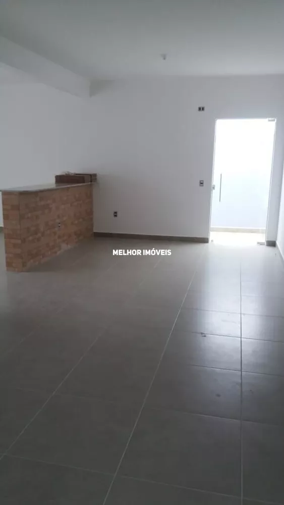 Casa de Condomínio à venda com 3 quartos, 140m² - Foto 3