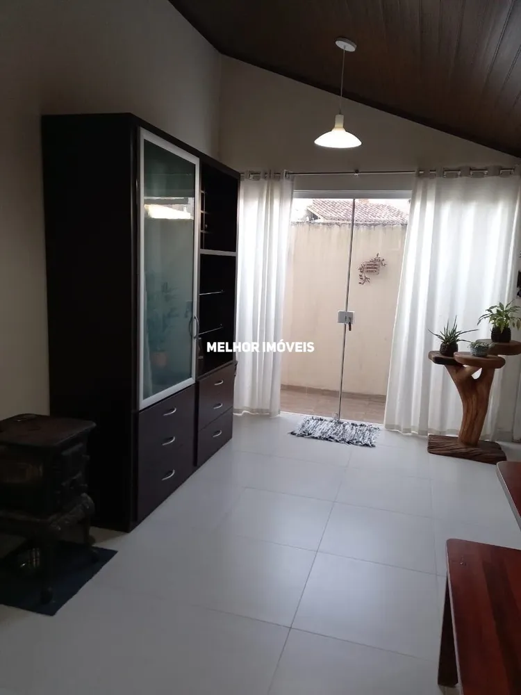 Casa, 4 quartos, 260 m² - Foto 11