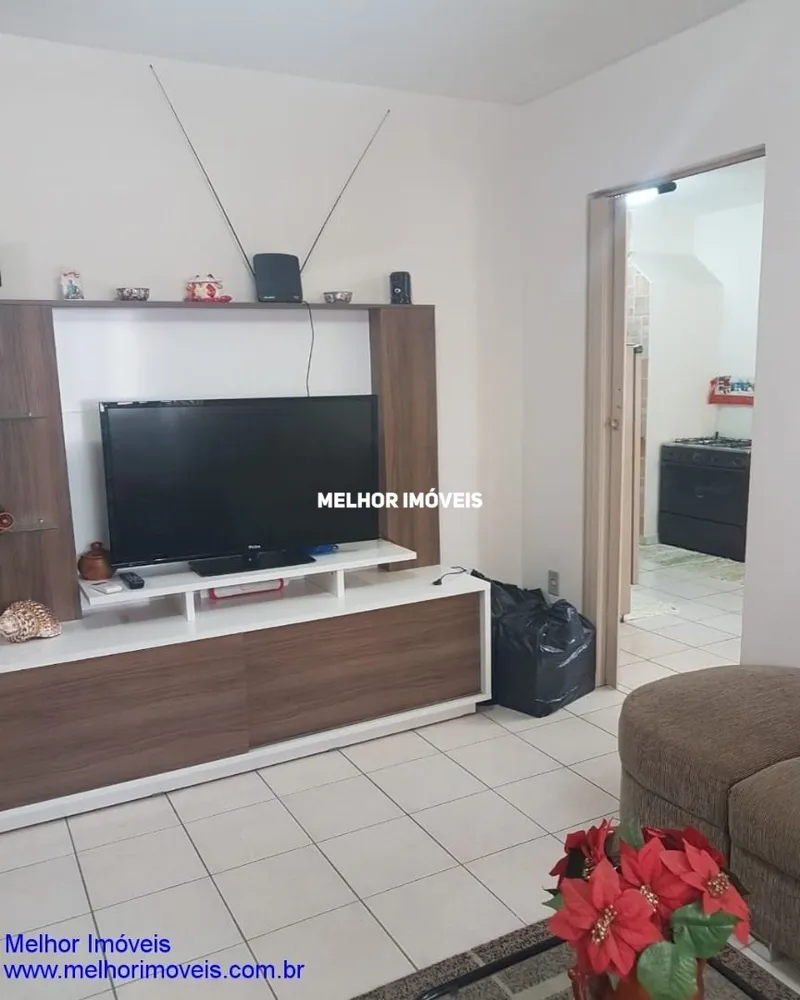 Casa, 5 quartos, 265 m² - Foto 1