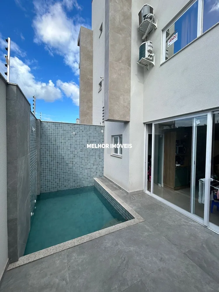 Casa, 4 quartos, 220 m² - Foto 3