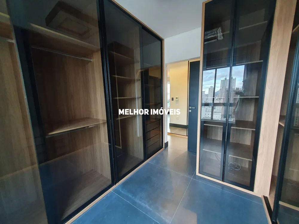Cobertura, 3 quartos, 268 m² - Foto 2