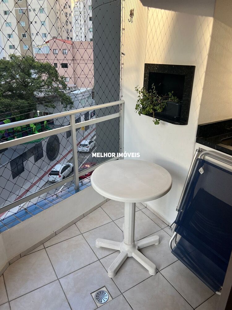 Apartamento para alugar com 2 quartos, 80m² - Foto 1