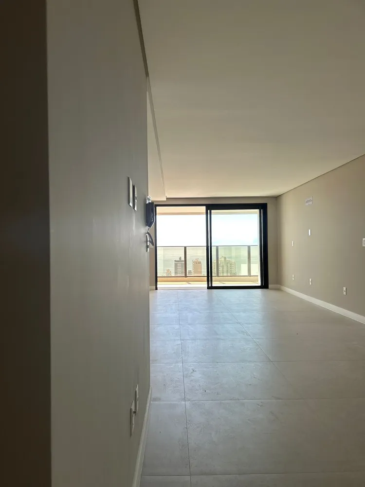 Apartamento, 3 quartos, 120 m² - Foto 2