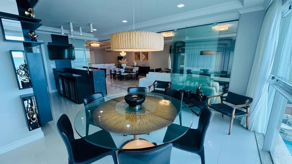 Apartamento, 4 quartos, 281 m² - Foto 2