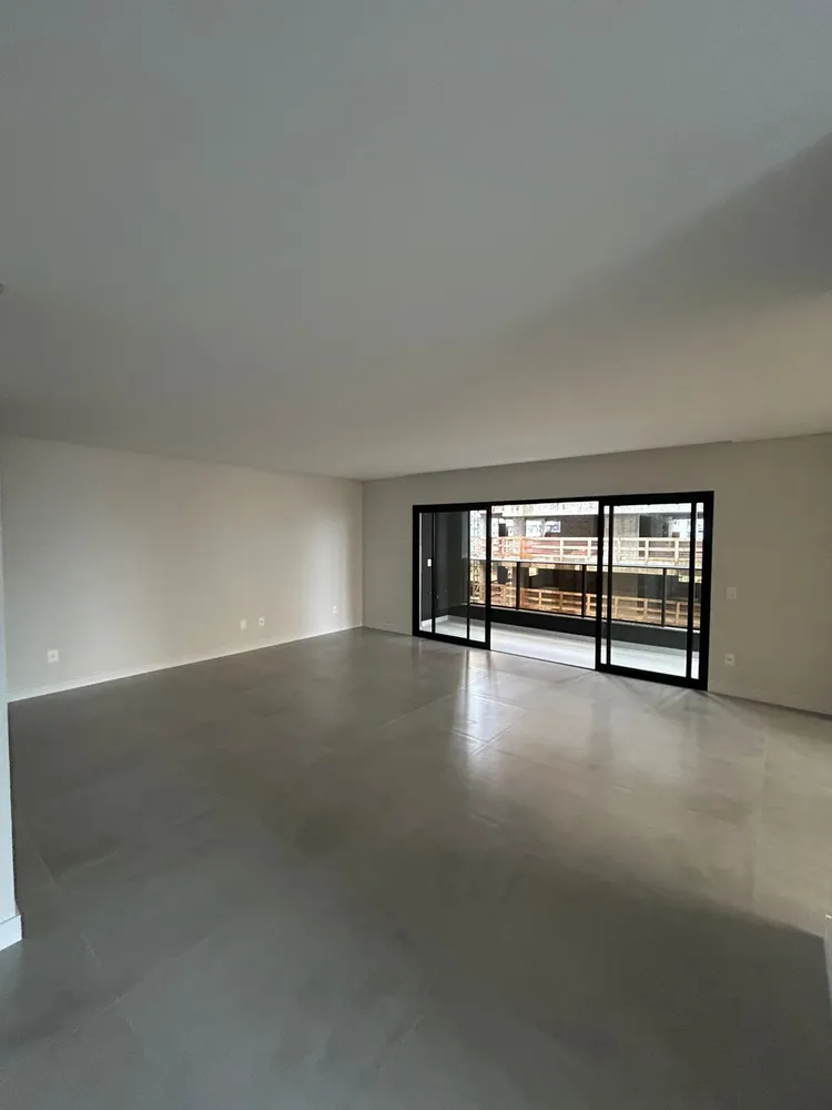 Apartamento, 3 quartos, 147 m² - Foto 2
