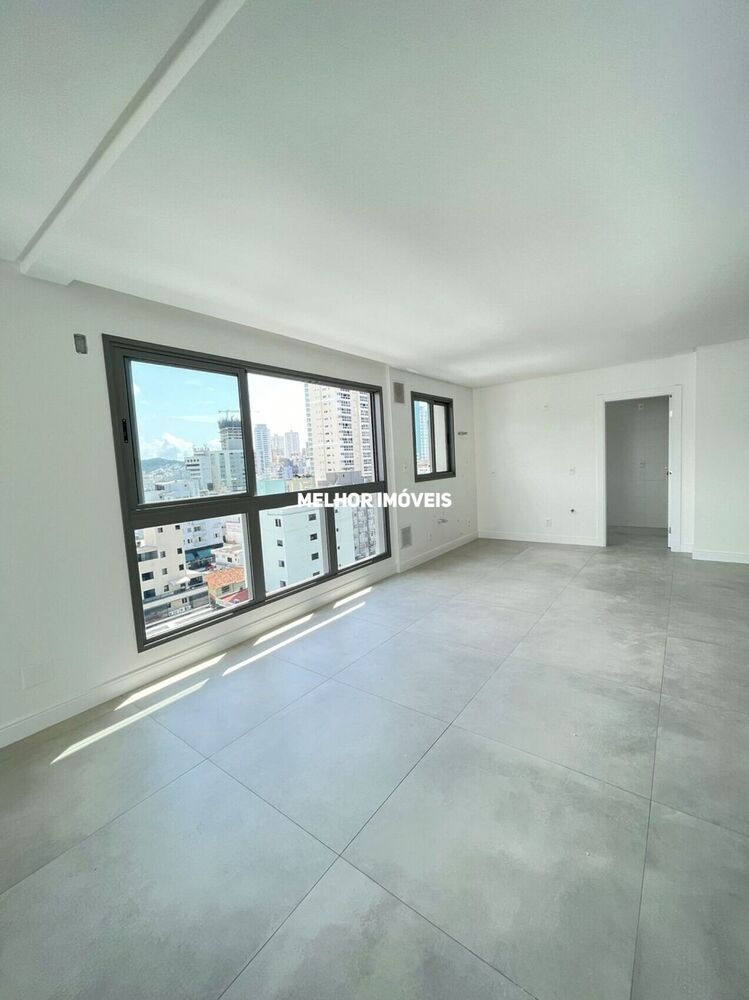 Apartamento, 4 quartos, 151 m² - Foto 2