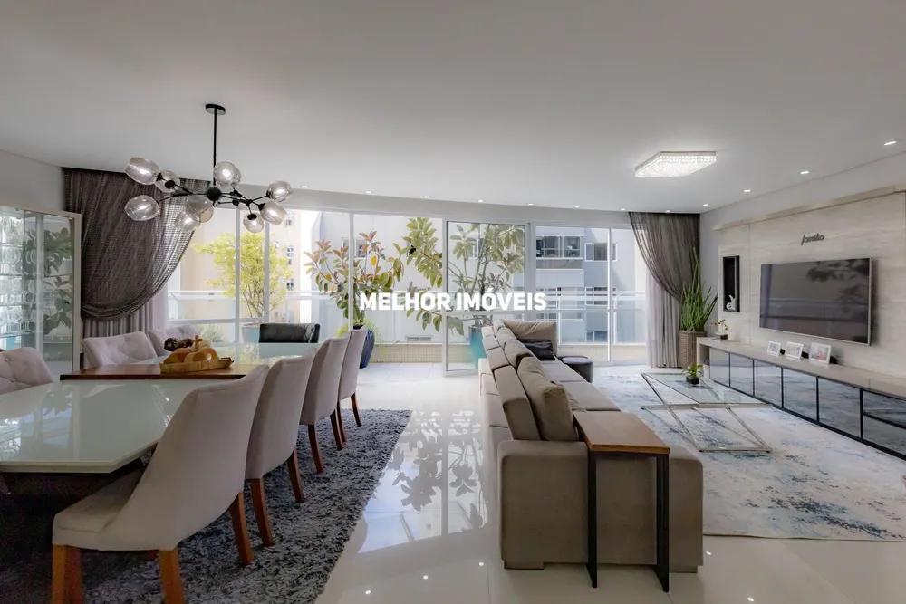 Apartamento, 3 quartos, 35221 m² - Foto 1