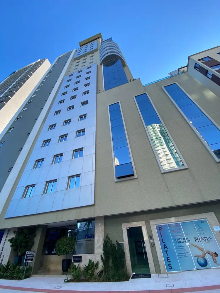 Apartamento, 3 quartos, 160 m² - Foto 2
