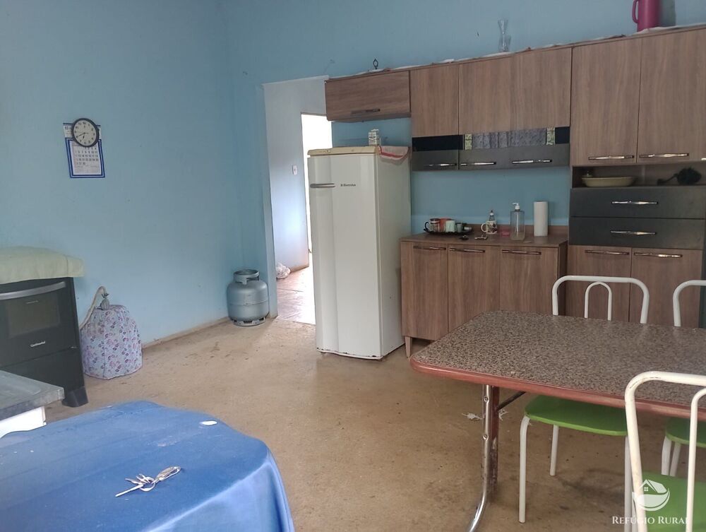 Sítio à venda com 2 quartos, 65000m² - Foto 1