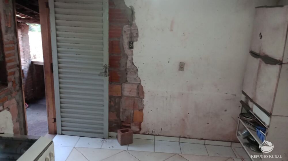Chácara, 1 quarto, 187 m² - Foto 1