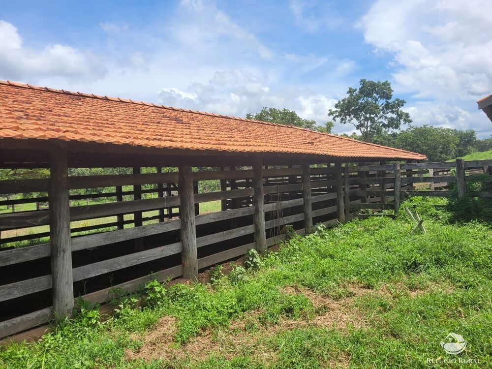 Fazenda à venda com 2 quartos, 15400000m² - Foto 3