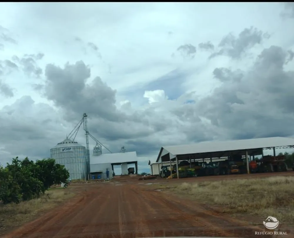 Fazenda, 3771 hectares - Foto 16