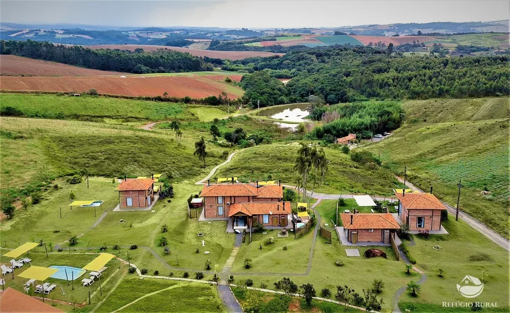 Hotel, 13 quartos, 1000 m² - Foto 1