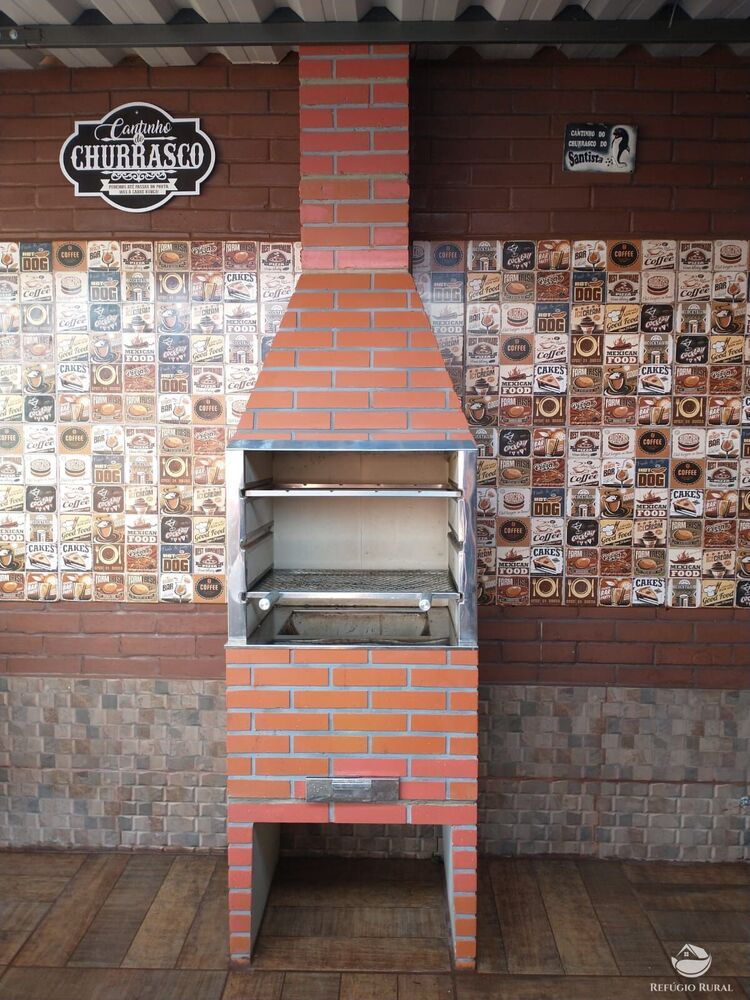 Chácara, 2 quartos, 250 m² - Foto 1