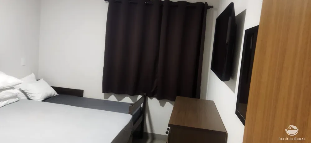 Chácara, 3 quartos, 550 m² - Foto 10