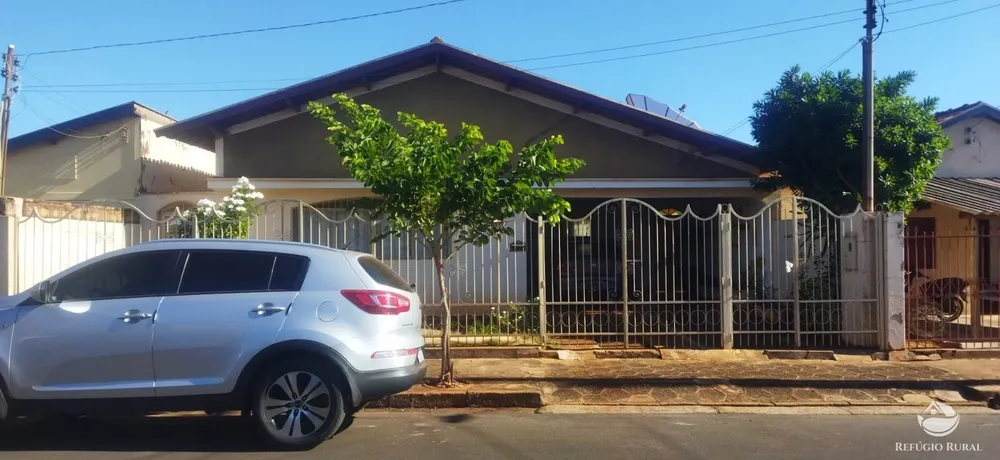 Casa, 5 quartos, 213 m² - Foto 1