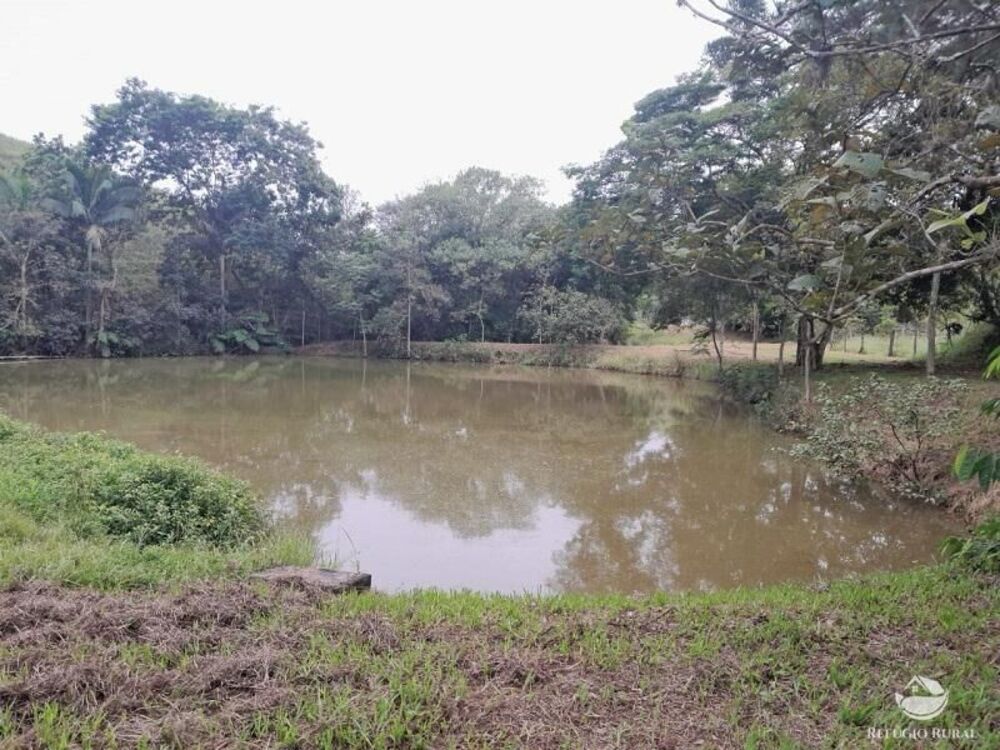 Sítio, 3 quartos, 27 hectares - Foto 2