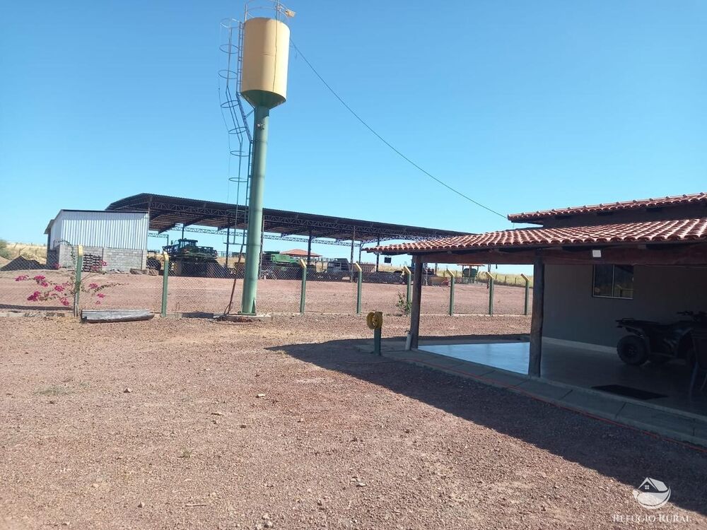 Fazenda à venda com 1 quarto, 18972800m² - Foto 2