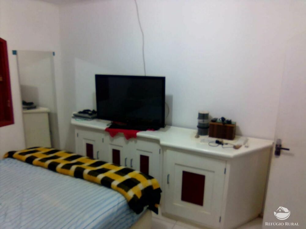 Sítio à venda com 2 quartos, 253000m² - Foto 13