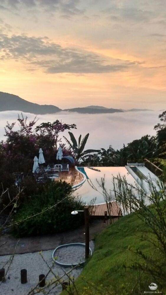 Hotel, 19 quartos, 670000 m² - Foto 16