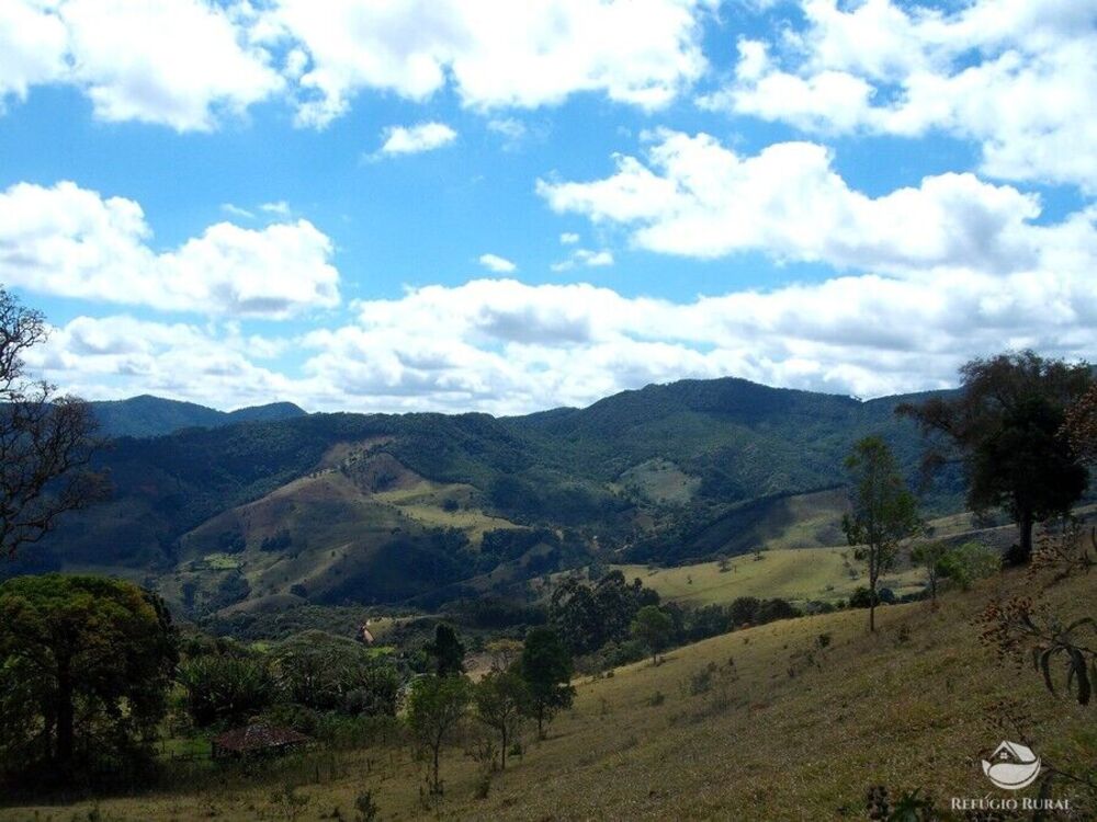 Sítio à venda com 1 quarto, 250000m² - Foto 5