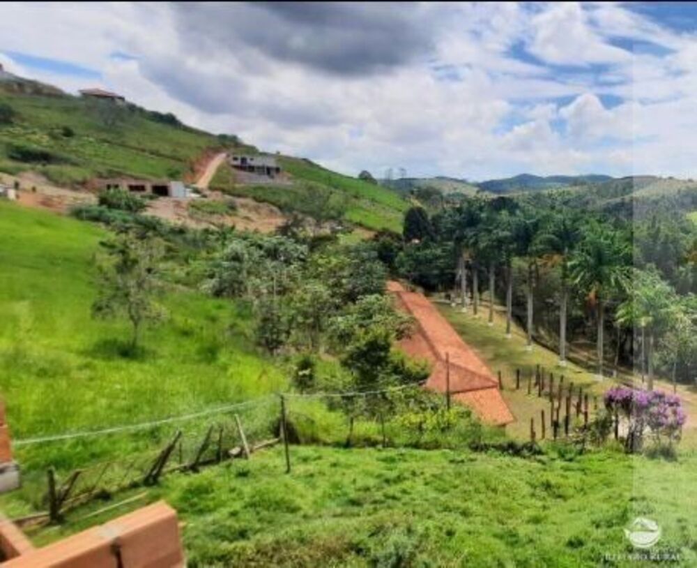 Sítio à venda com 14 quartos, 121000m² - Foto 1
