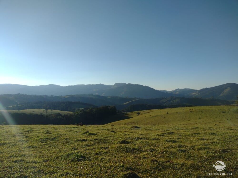 Fazenda à venda com 1 quarto, 1887600m² - Foto 7