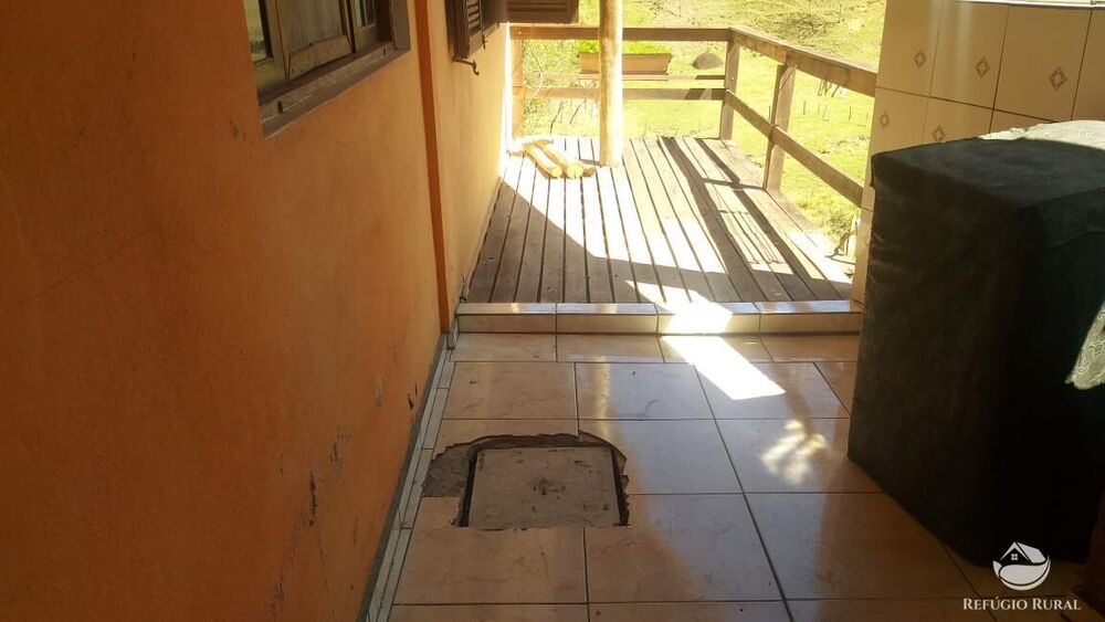 Chácara à venda com 3 quartos, 500m² - Foto 3
