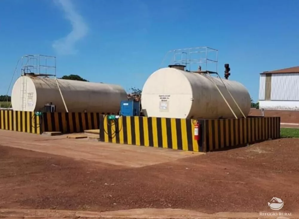 Fazenda, 33000 hectares - Foto 1