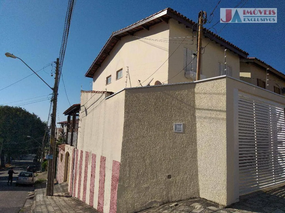 Casa, 3 quartos, 182 m² - Foto 1