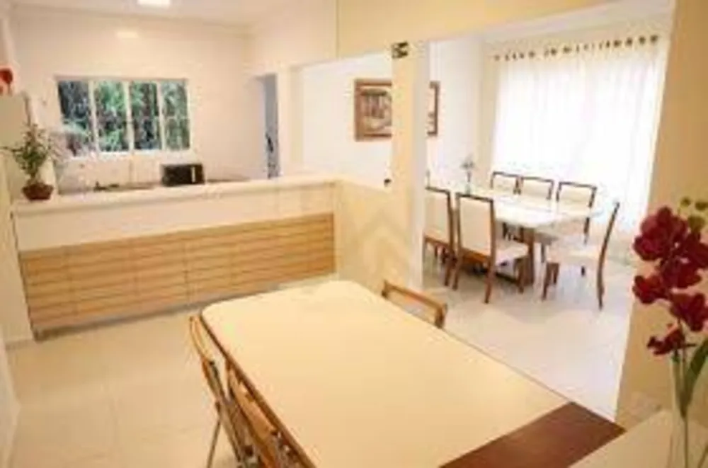 Casa, 8 quartos, 340 m² - Foto 1