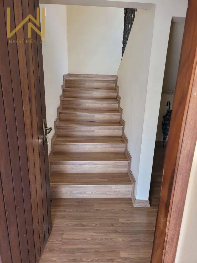 Casa, 4 quartos, 297 m² - Foto 2