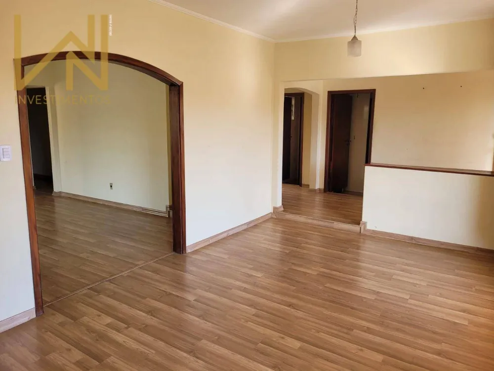 Casa, 4 quartos, 297 m² - Foto 2
