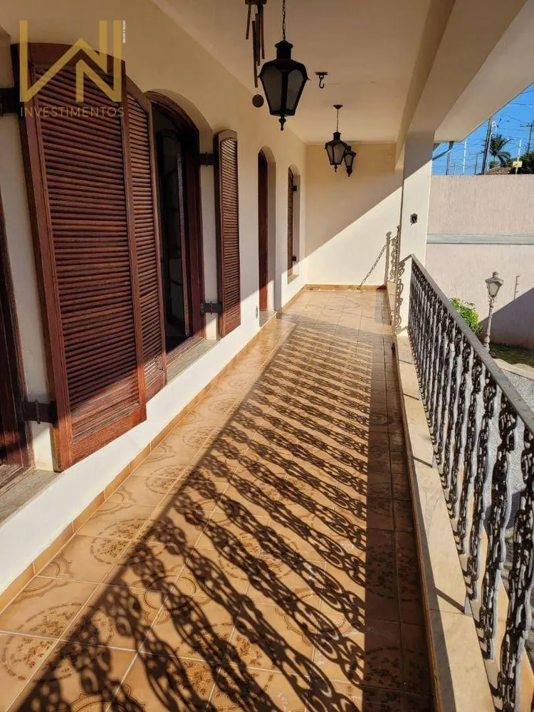 Casa, 4 quartos, 297 m² - Foto 4
