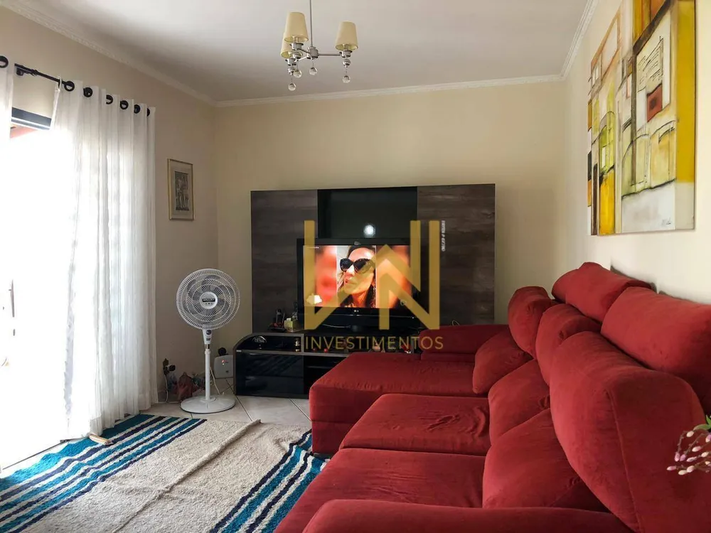 Casa, 3 quartos, 182 m² - Foto 3
