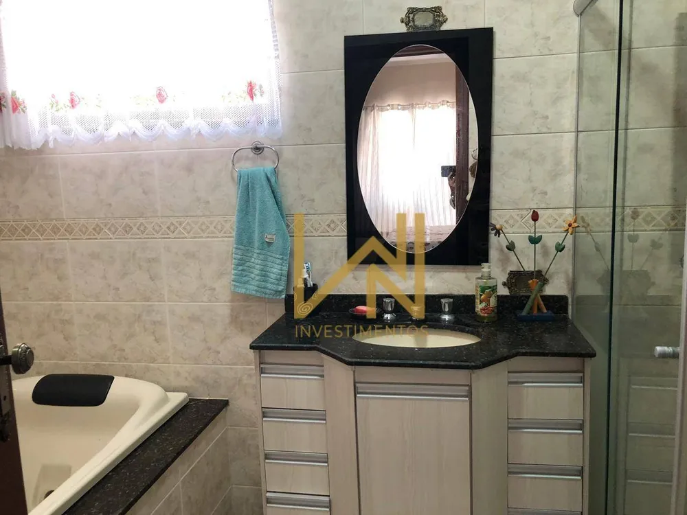 Casa, 3 quartos, 182 m² - Foto 4