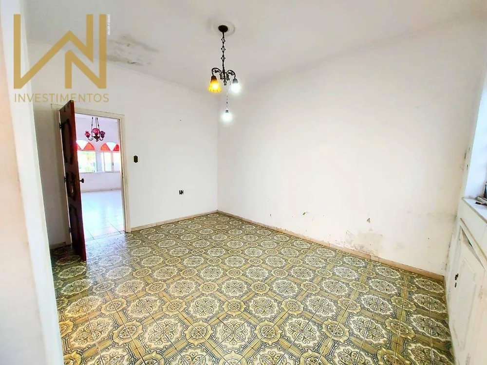 Casa, 4 quartos, 222 m² - Foto 1