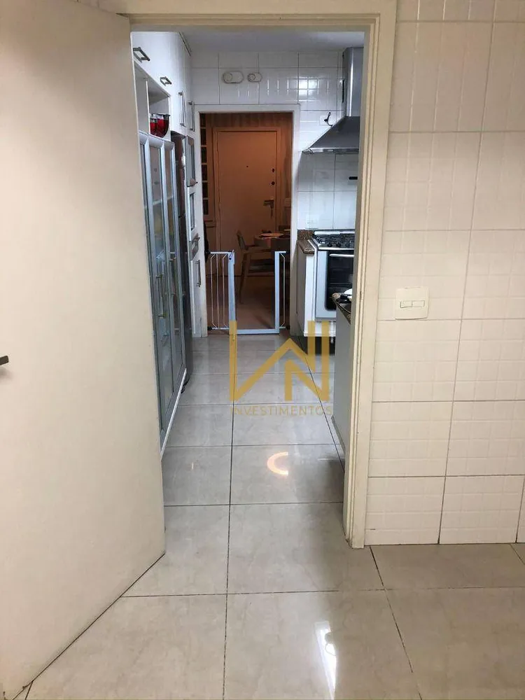Apartamento, 3 quartos, 205 m² - Foto 1
