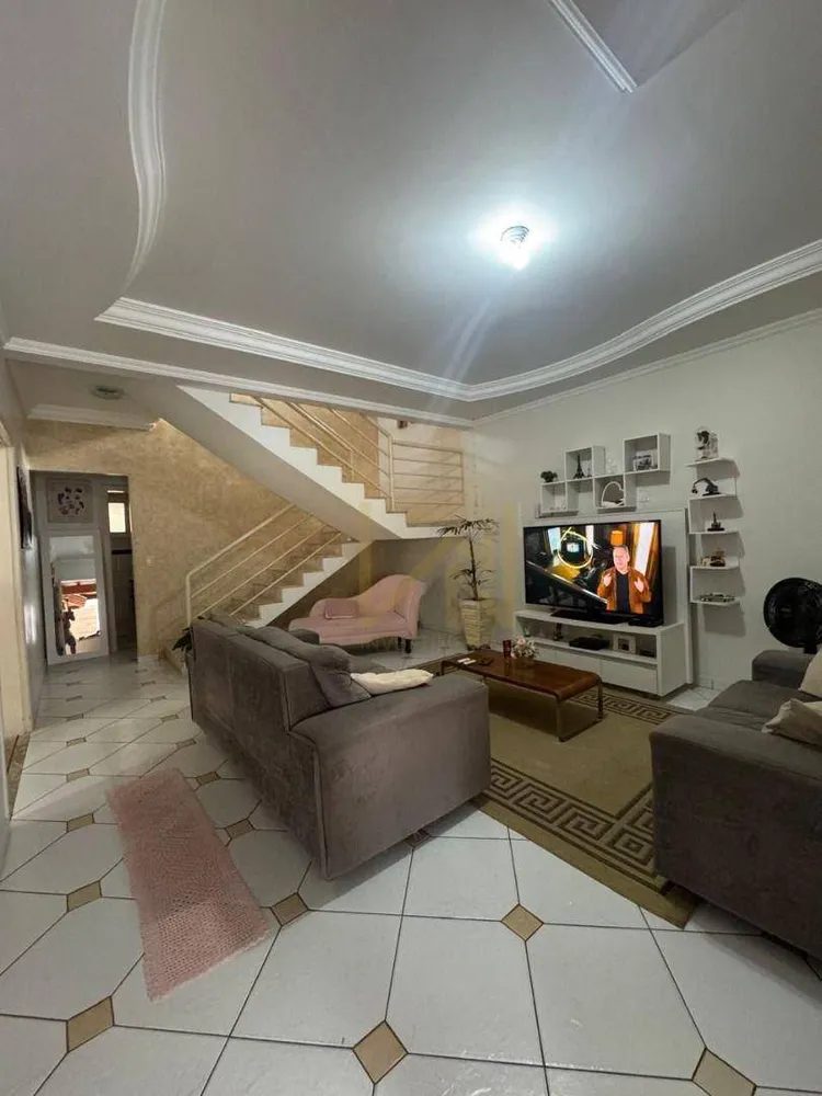 Casa, 3 quartos, 186 m² - Foto 9