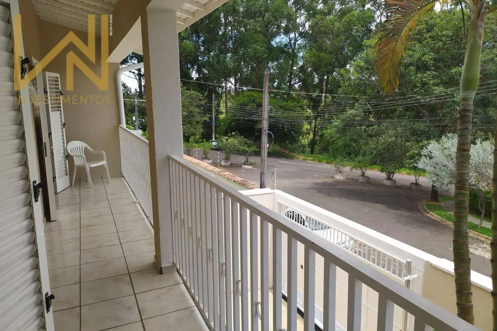 Casa, 3 quartos, 227 m² - Foto 2