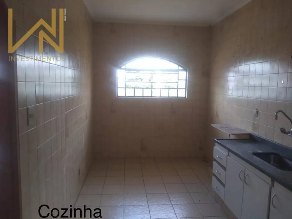 Casa, 2 quartos, 202 m² - Foto 2
