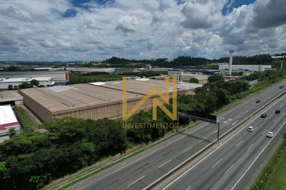 Depósito-Galpão, 25000 m² - Foto 1