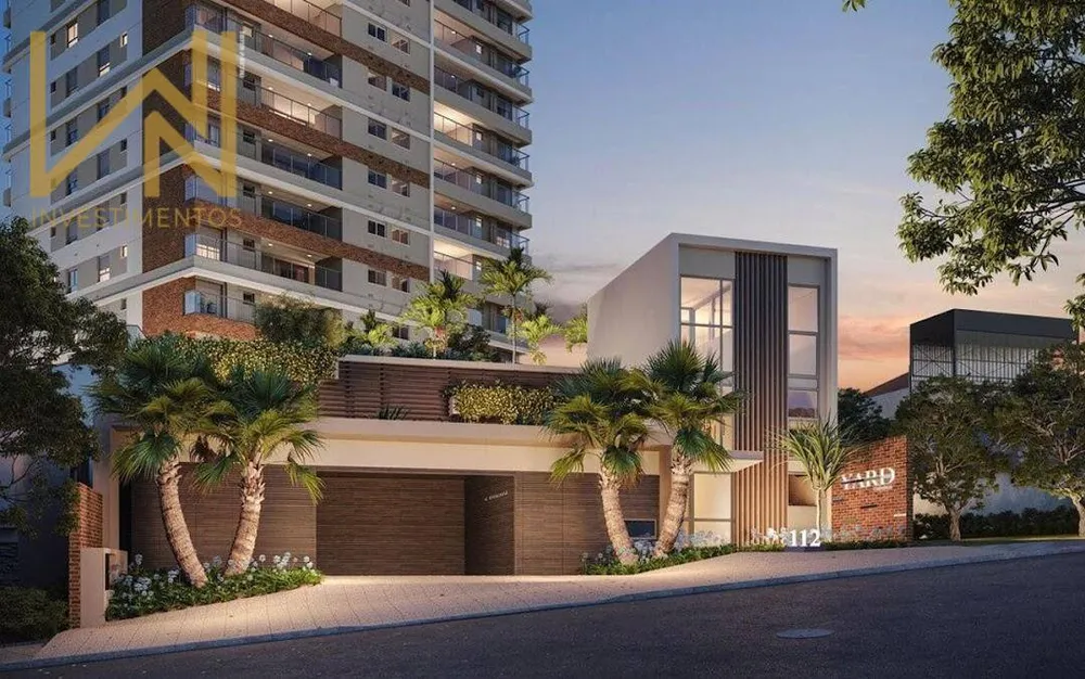 Cobertura, 3 quartos, 221 m² - Foto 2