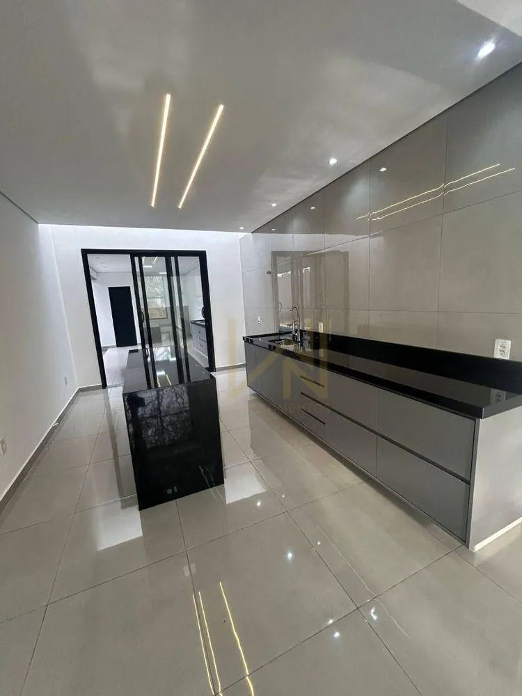 Casa, 3 quartos, 165 m² - Foto 4
