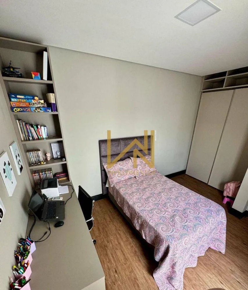 Casa, 3 quartos, 220 m² - Foto 3
