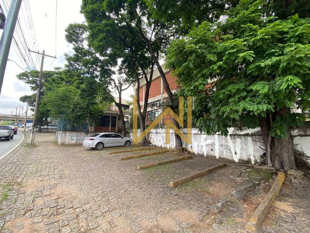 Prédio Inteiro, 5000 m² - Foto 1