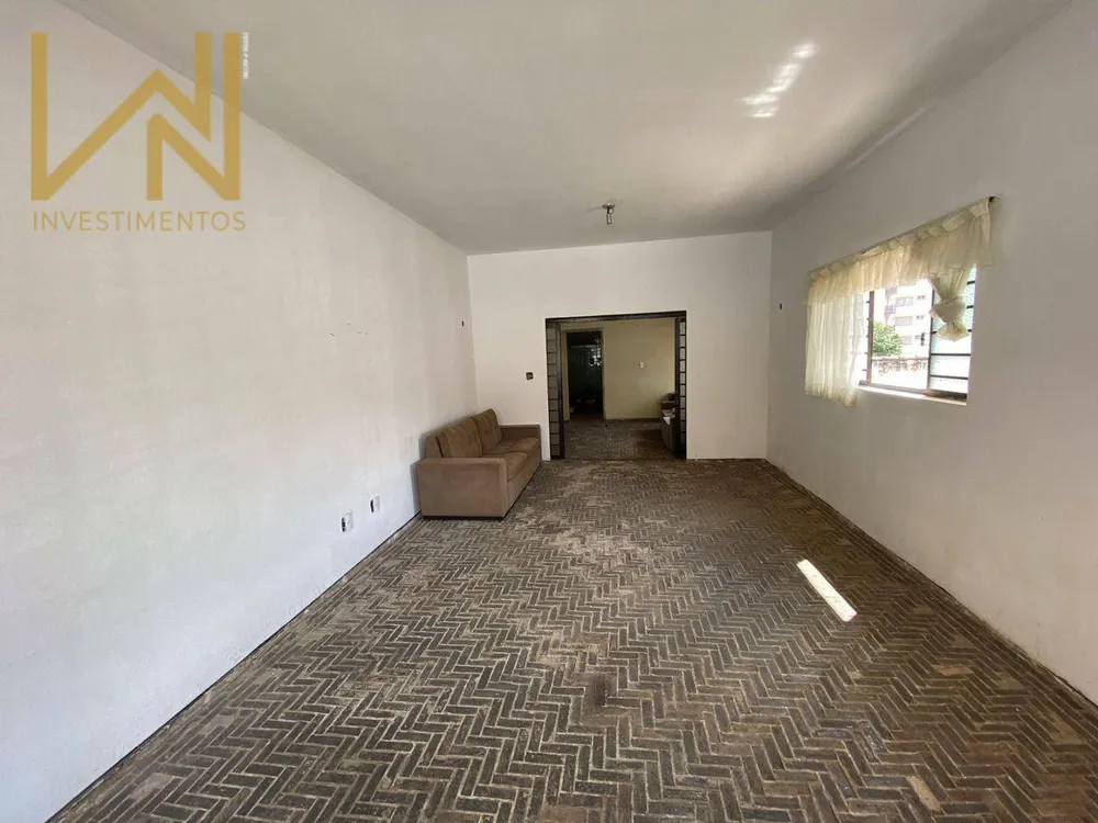 Casa, 5 quartos, 261 m² - Foto 2