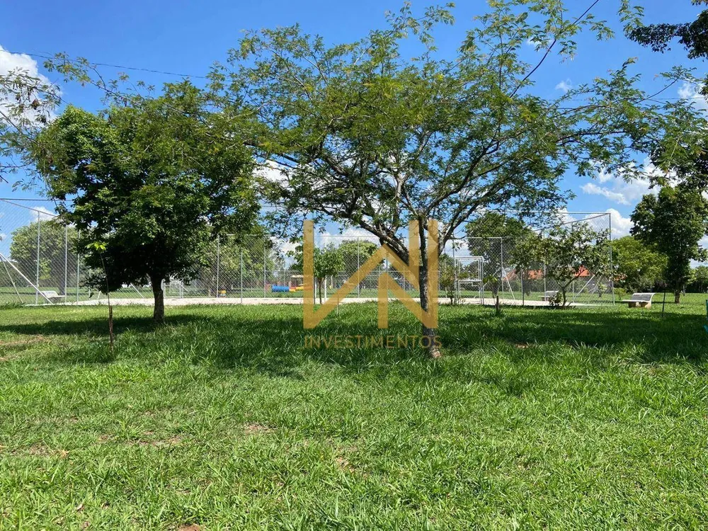 Loteamento e Condomínio, 1220 m² - Foto 2