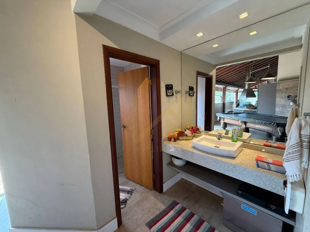 Casa, 4 quartos, 490 m² - Foto 1